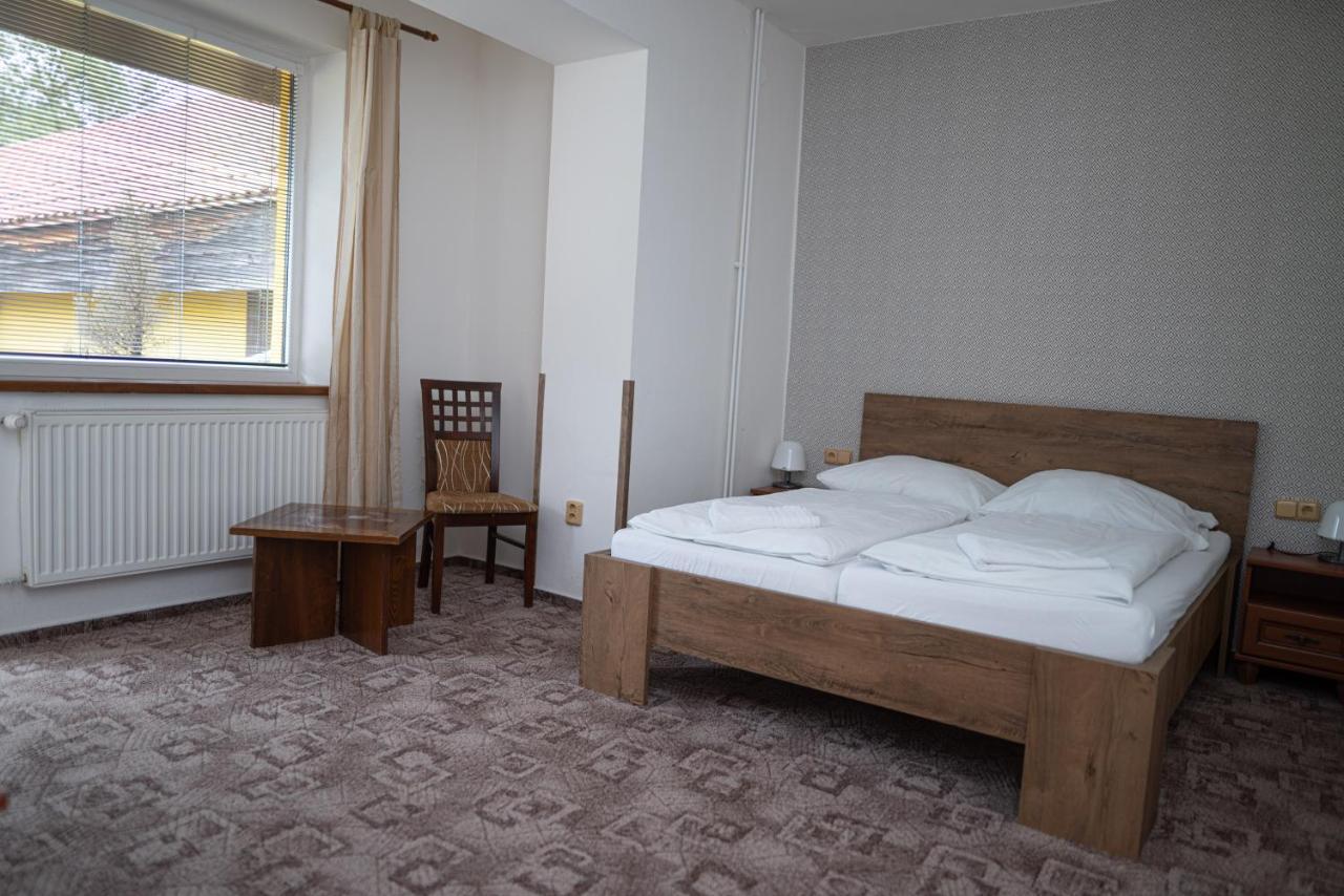 Penzion U Jirsaka Vikýřovice Extérieur photo